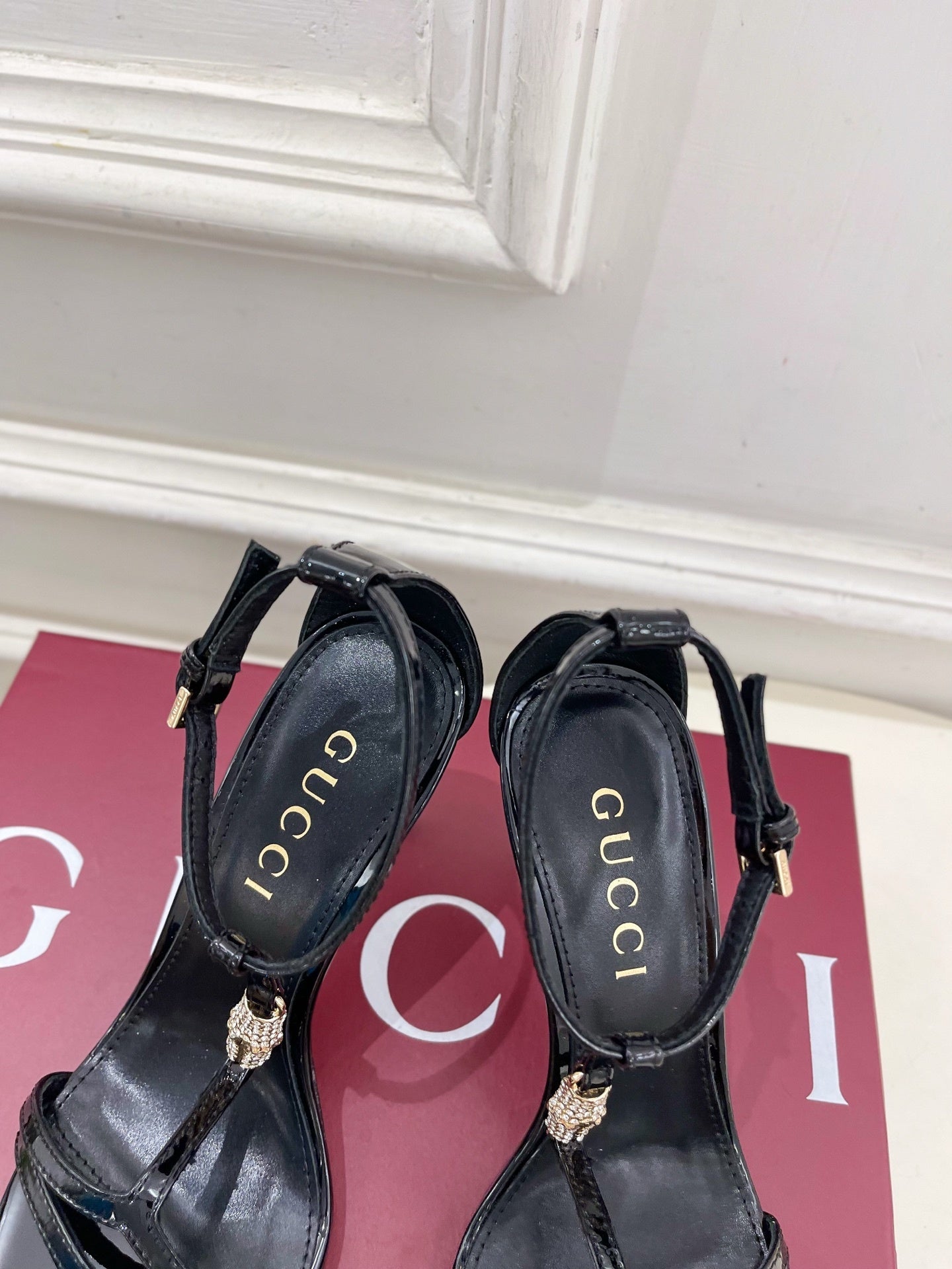 BLACK TRANSPARENT STRAPPY HEEL SANDALS