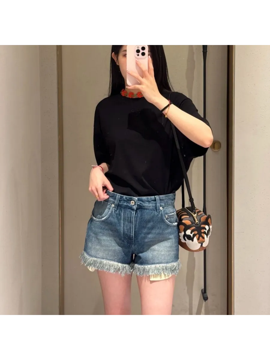 DISTRESSED DENIM FRAYED HEM SHORTS