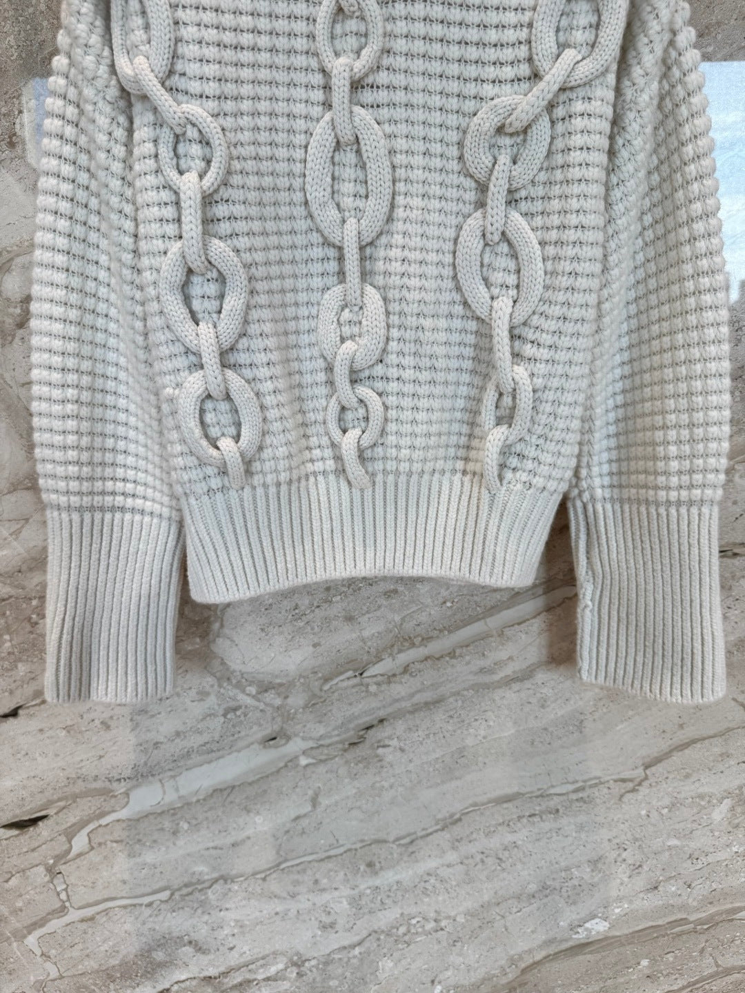 CHAIN DETAIL TURTLENECK KNIT SWEATER
