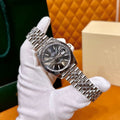 ELEGANT SILVER CLASSIC WATCH