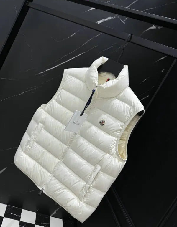 LIGHTWEIGHT QUILTED ZIP PUFFER VEST