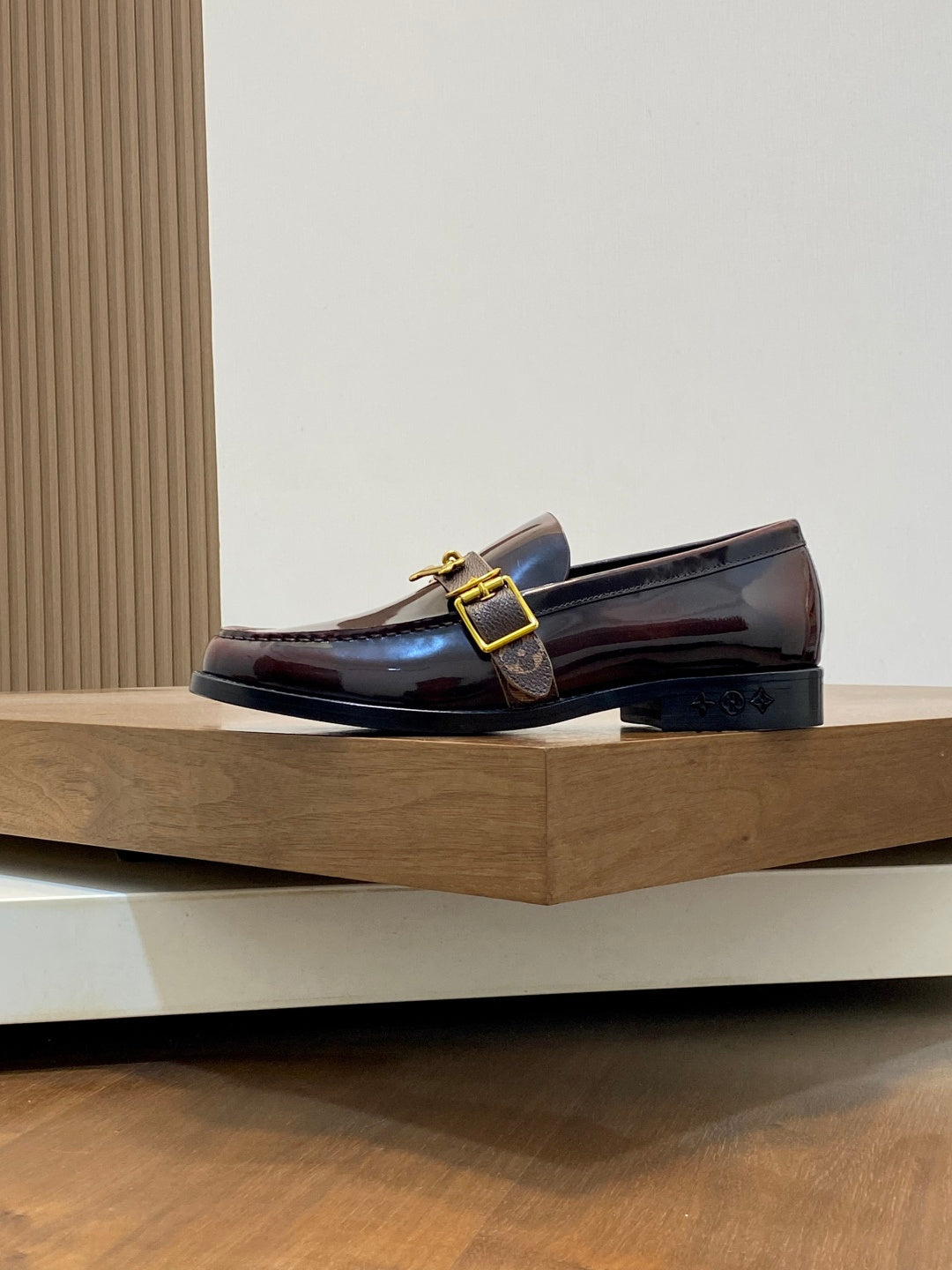 PATENT LEATHER LOAFERS