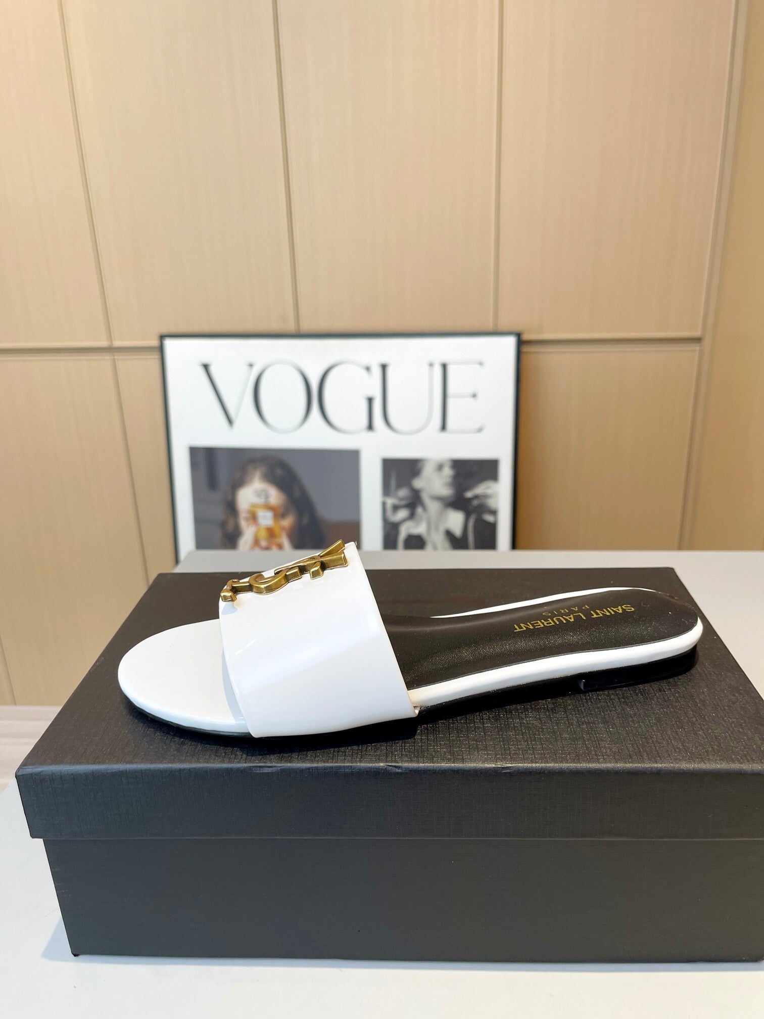 WHITE PATENT SLIDE SANDALS
