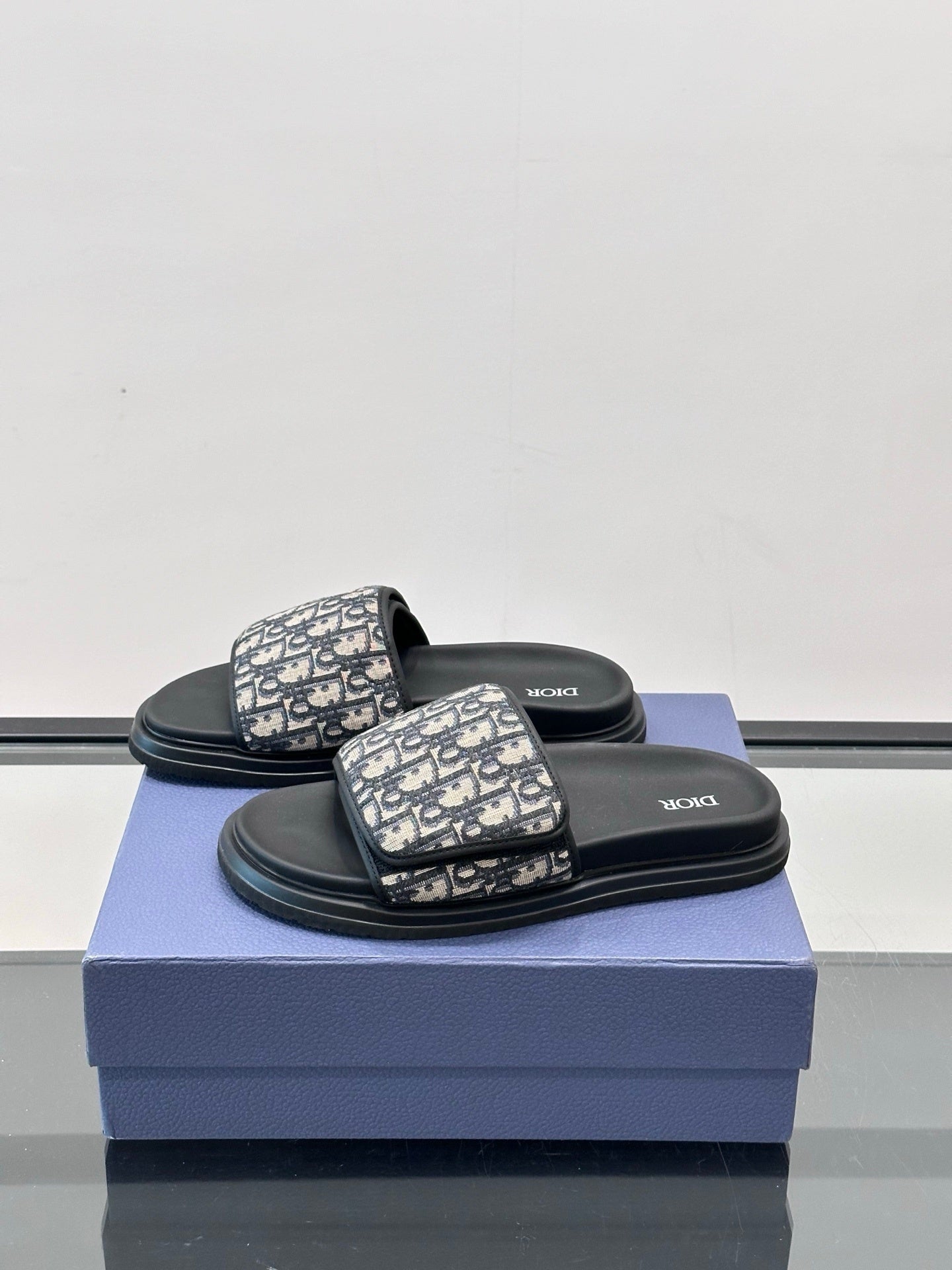 DESIGNER MONOGRAM SLIDE SANDALS