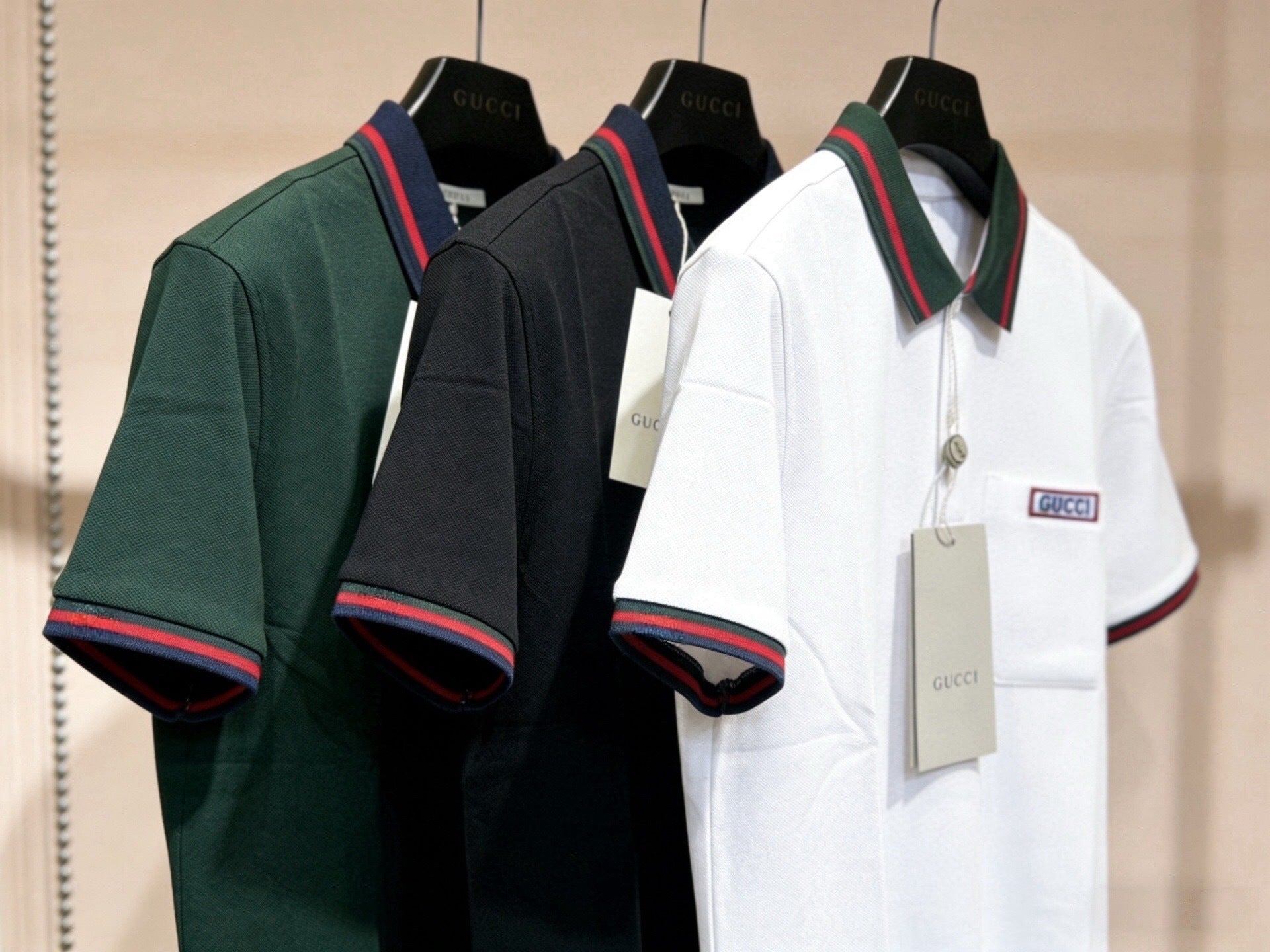 CLASSIC STRIPE COLLAR POLO SHIRT WITH SIGNATURE TRIM