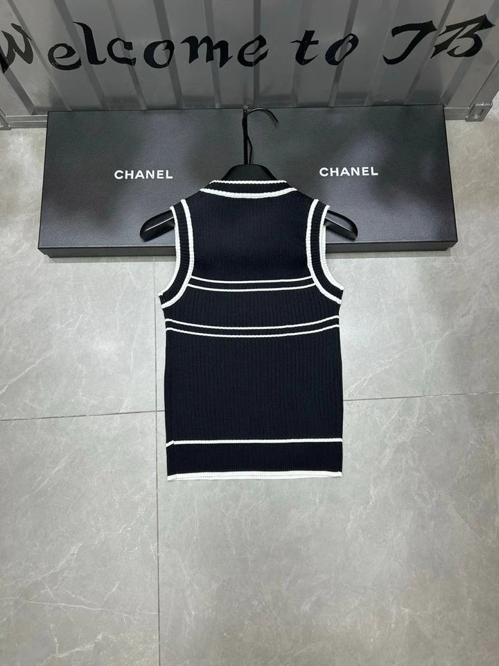 STRIPED LOGO RIBBED KNIT SLEEVELESS TOP