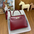 LUXURY DEEP RED LEATHER TOP HANDLE HANDBAG WITH GOLD HARDWARE