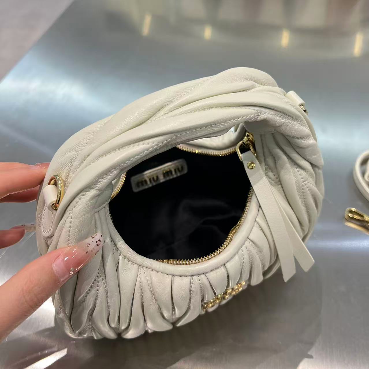IVORY CREAM MATELASSÉ MINI HOBO BAG