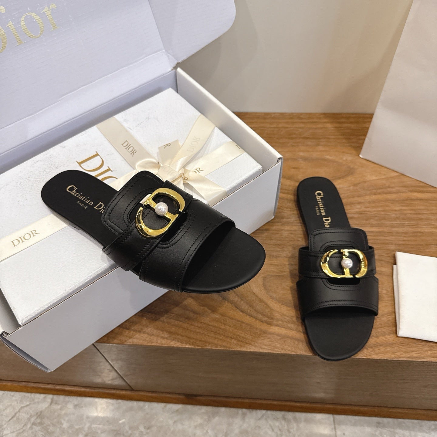BLACK LEATHER GOLD BUCKLE SLIDE SANDALS