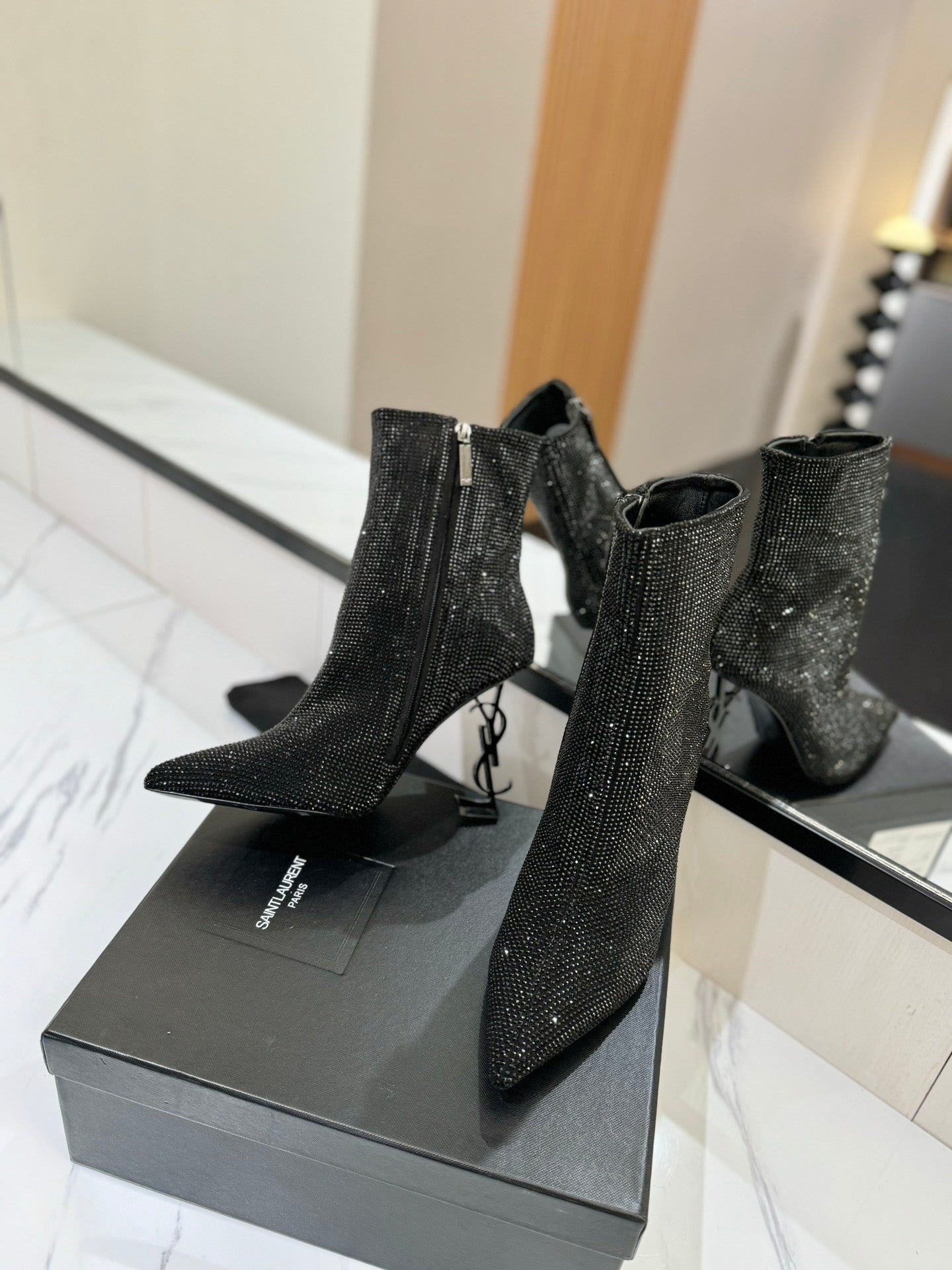 BLACK CRYSTAL HEEL BOOTS