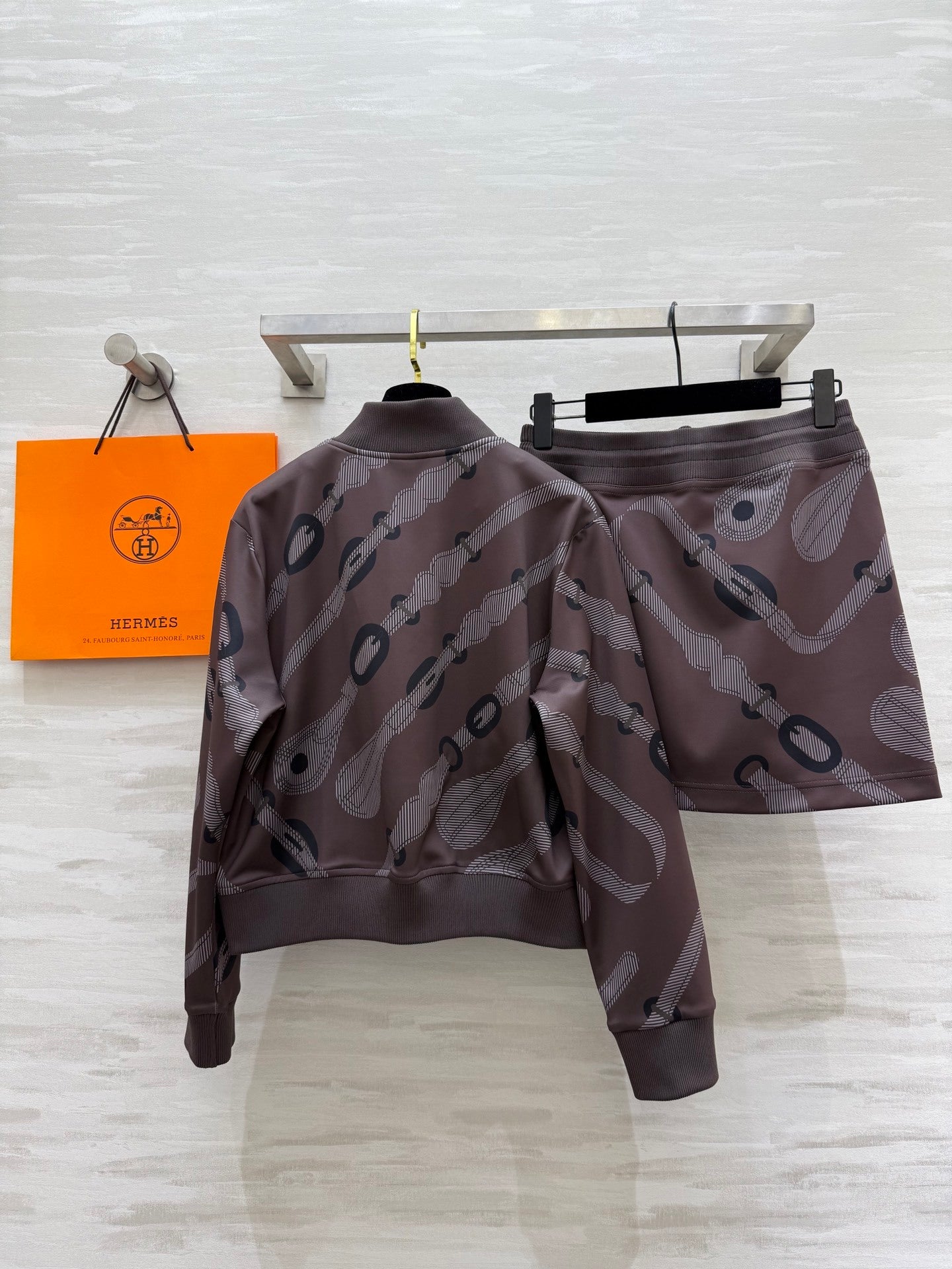 GRAPHIC PRINT BOMBER JACKET & MINI SKIRT SET