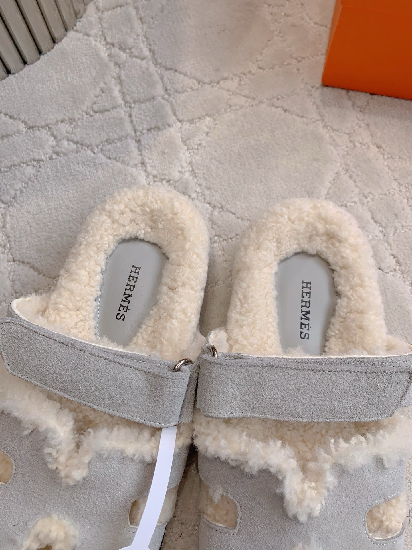 COZY SHEARLING STYLE SLIDES WITH ADJUSTABLE STRAP