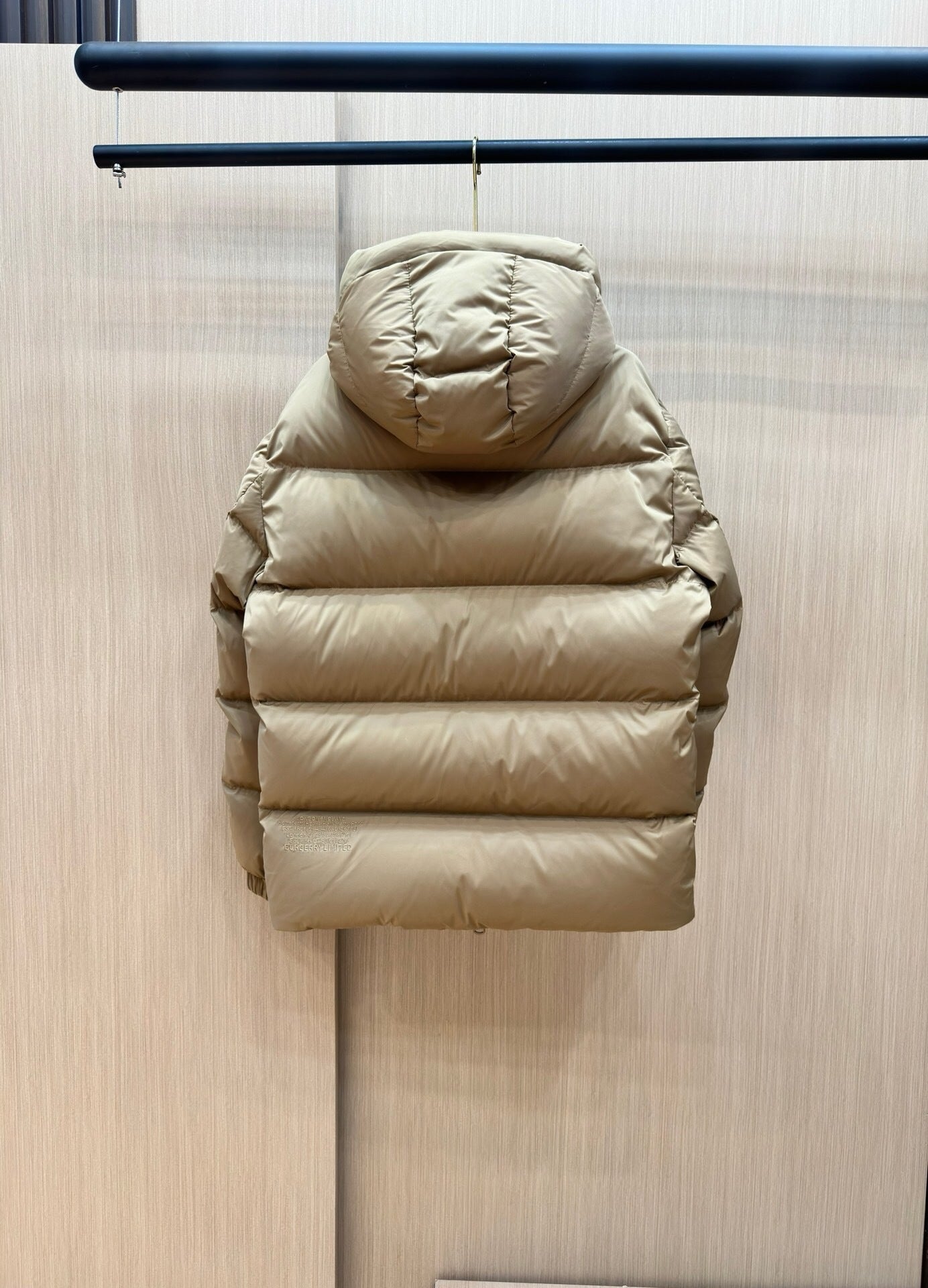 CLASSIC QUILTED HOODED PUFFER JACKET