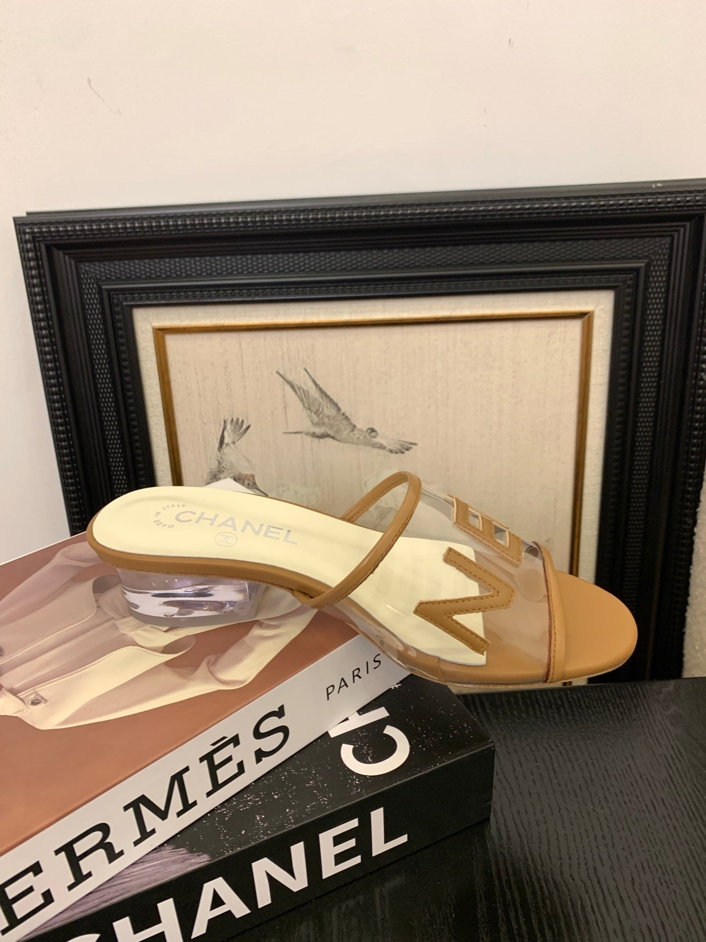 CLEAR LOGO STRAP FLAT SLIDES – TAN