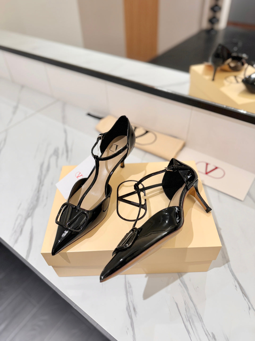 PATENT T-STRAP POINTED HEEL PUMPS – BLACK