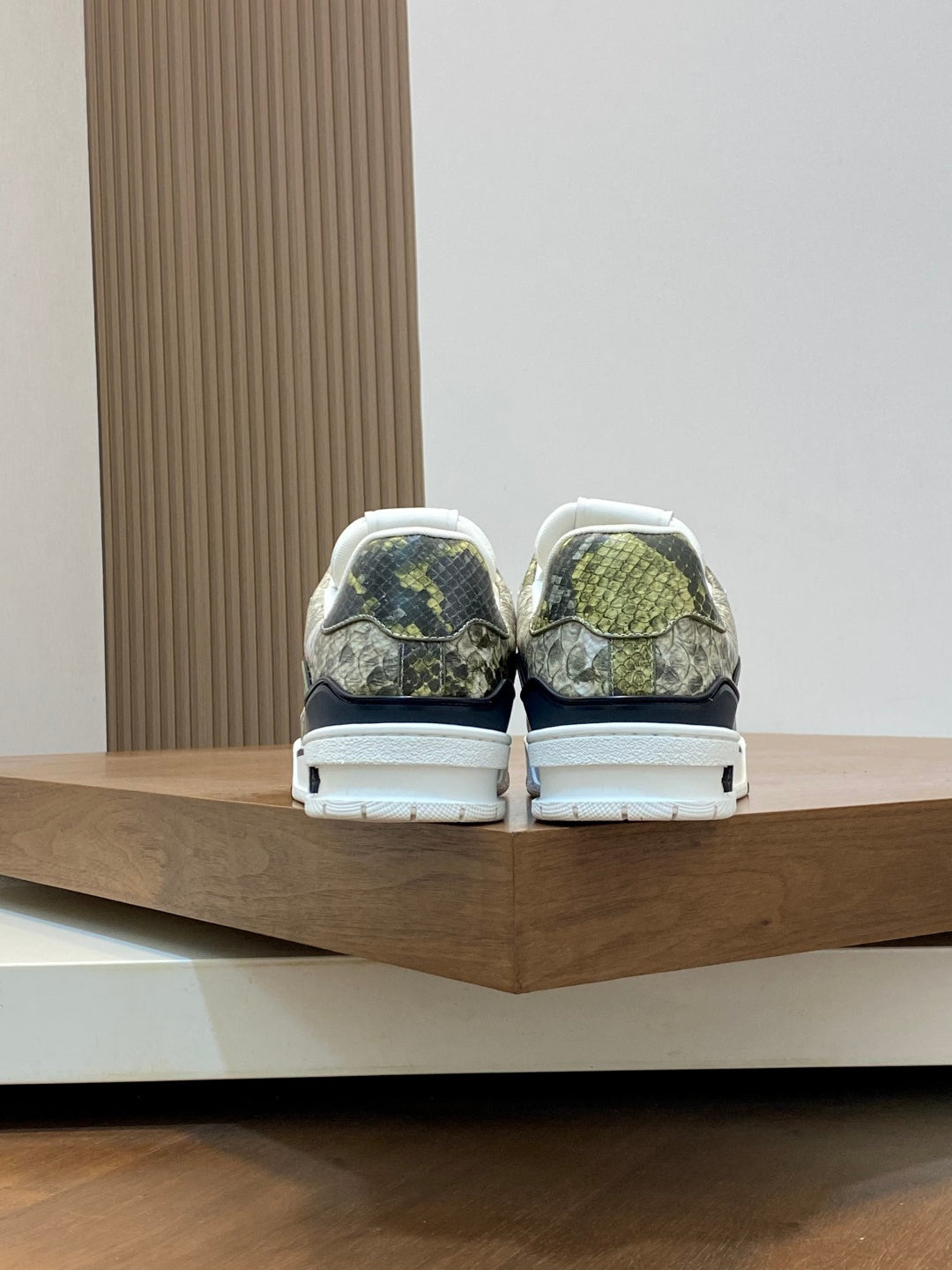 GREEN & BEIGE SNAKESKIN LOW-TOP SNEAKERS