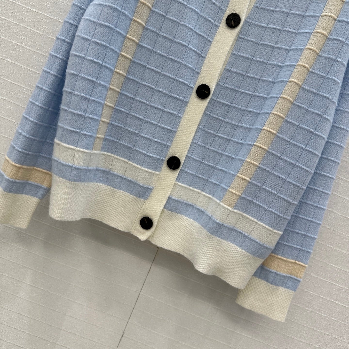 SOFT BLUE TEXTURED CARDIGAN WITH CONTRAST BUTTONS