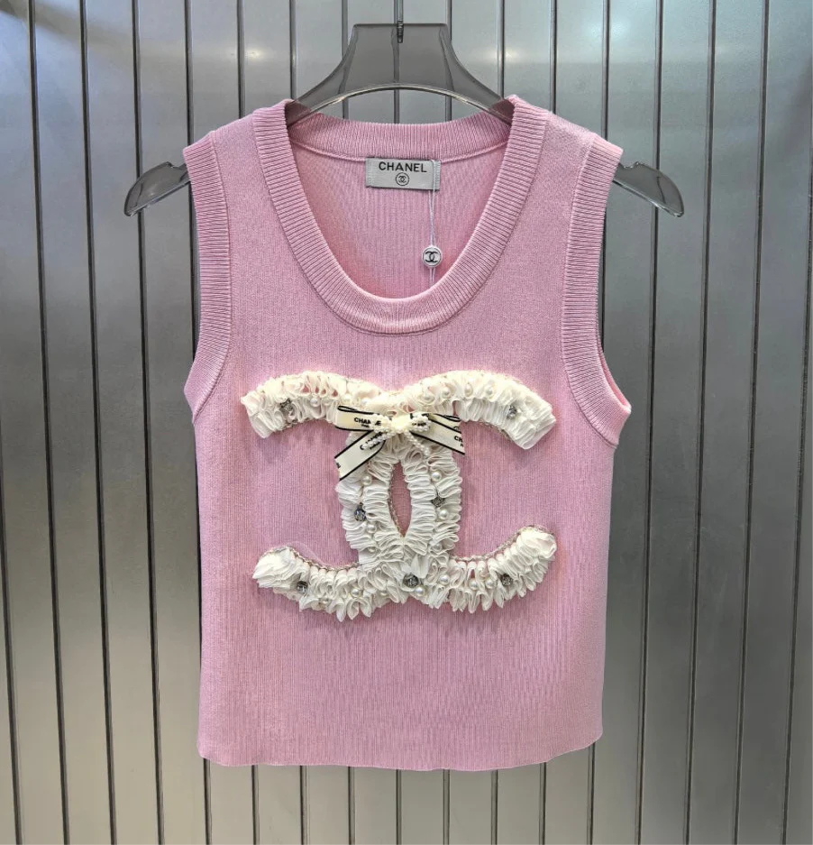 RUFFLED LOGO KNIT SLEEVELESS TOP