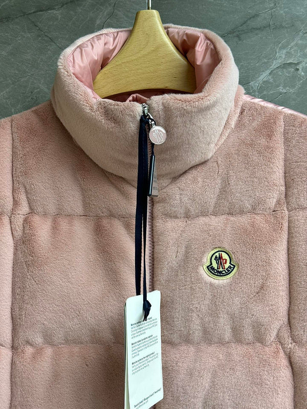 SHERPA QUILTED ZIP VEST