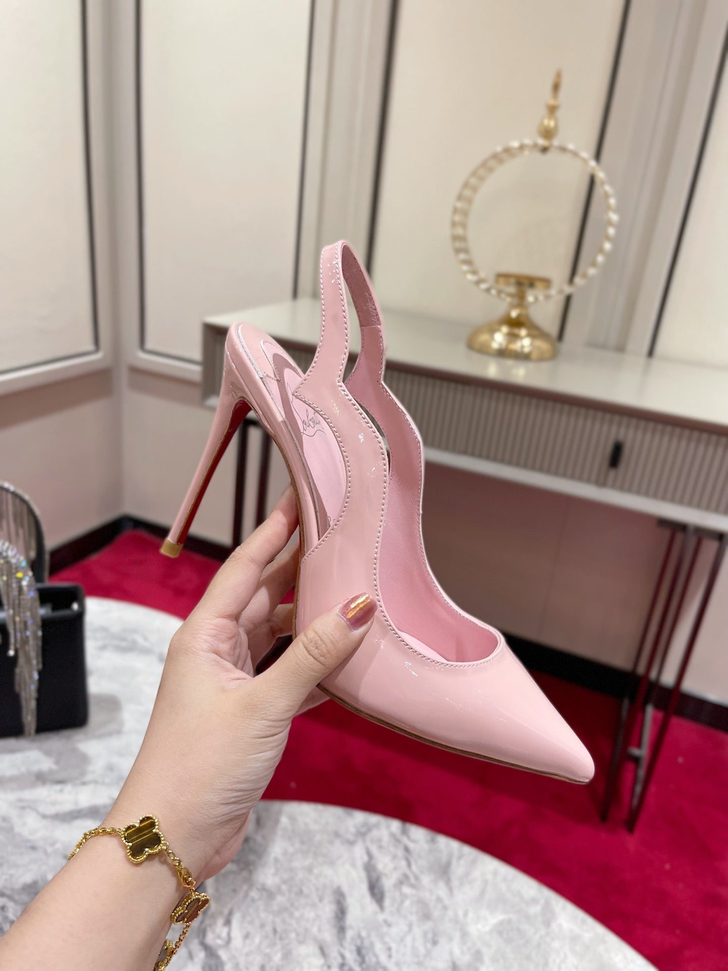 BLUSH PINK PATENT SCALLOPED SLINGBACK HEELS