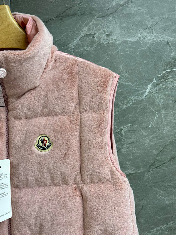 SHERPA QUILTED ZIP VEST