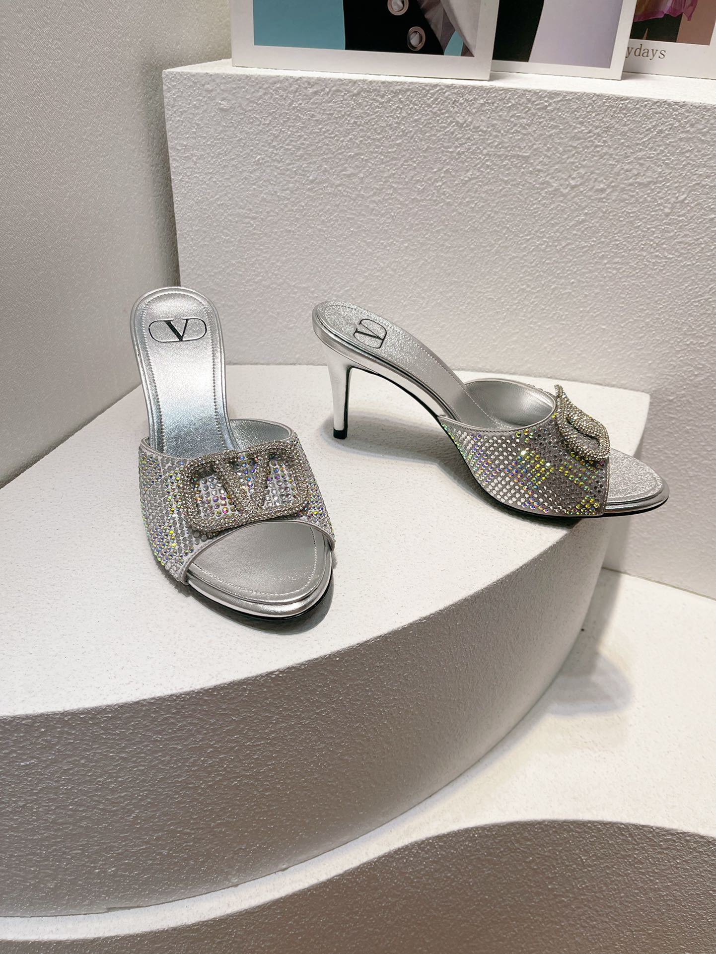 CRYSTAL EMBELLISHED MULE HEELS – SILVER