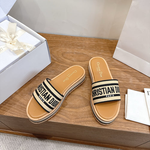 BLACK & BEIGE LOGO STRAP PLATFORM SLIDE SANDALS