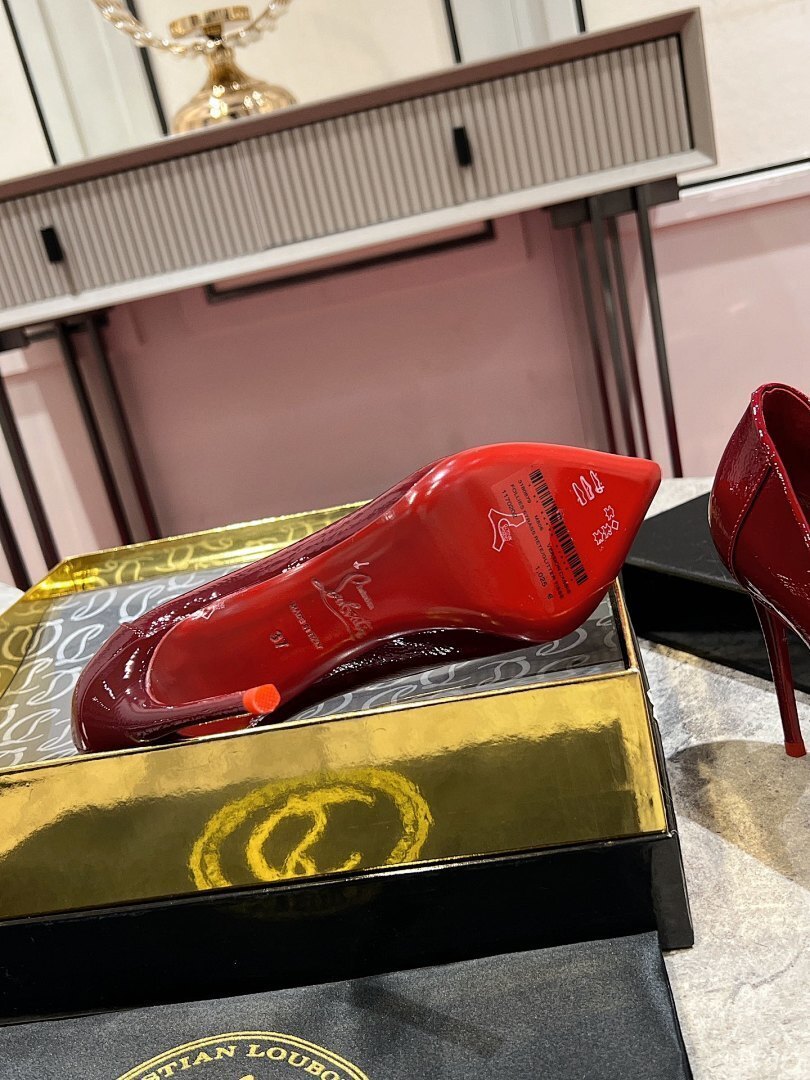 RED PATENT POINTED-TOE PUMPS