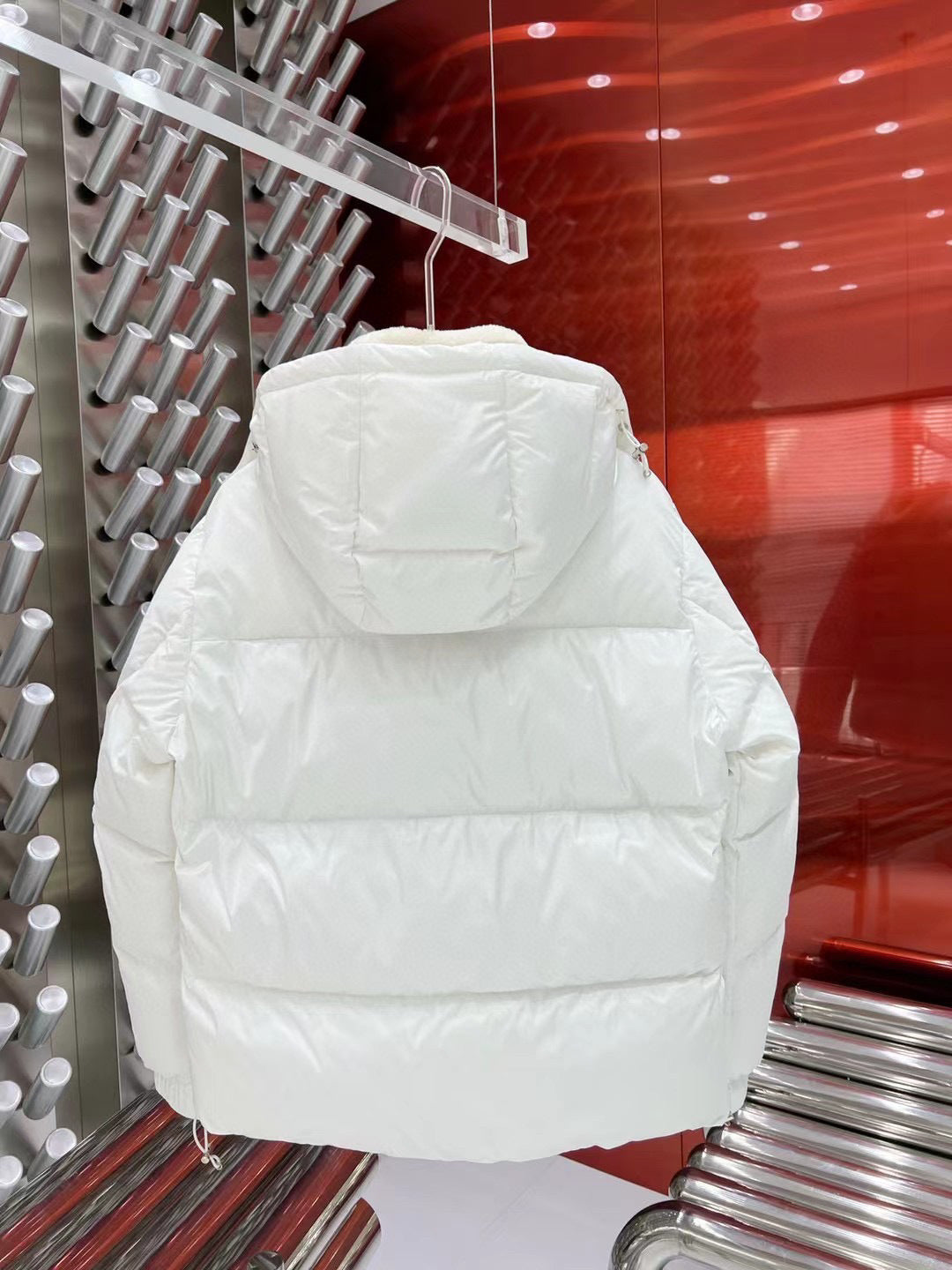 WHITE PADDED HOODED WINTER JACKET