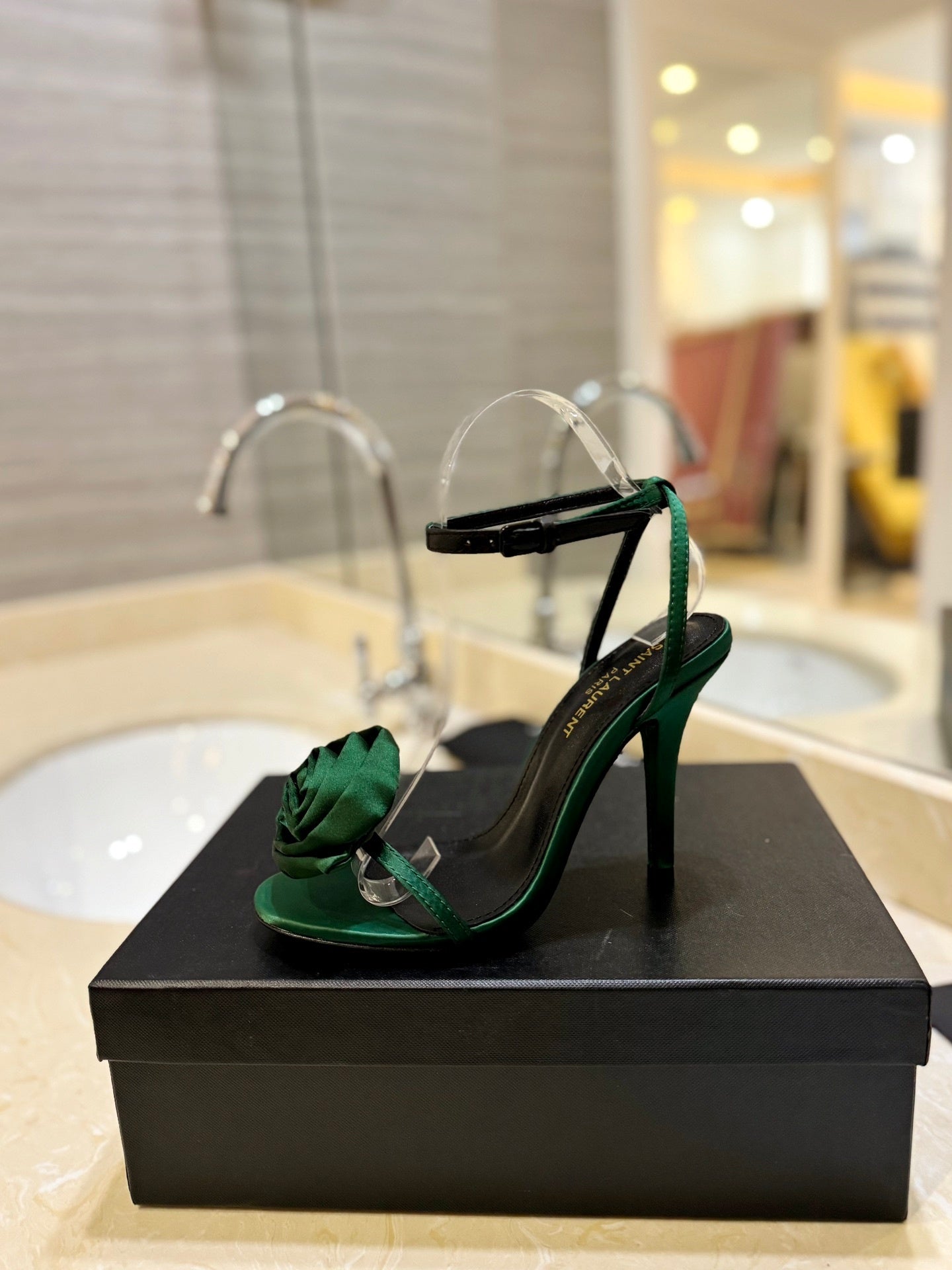 GREEN ROSE DETAIL HIGH HEEL SANDALS