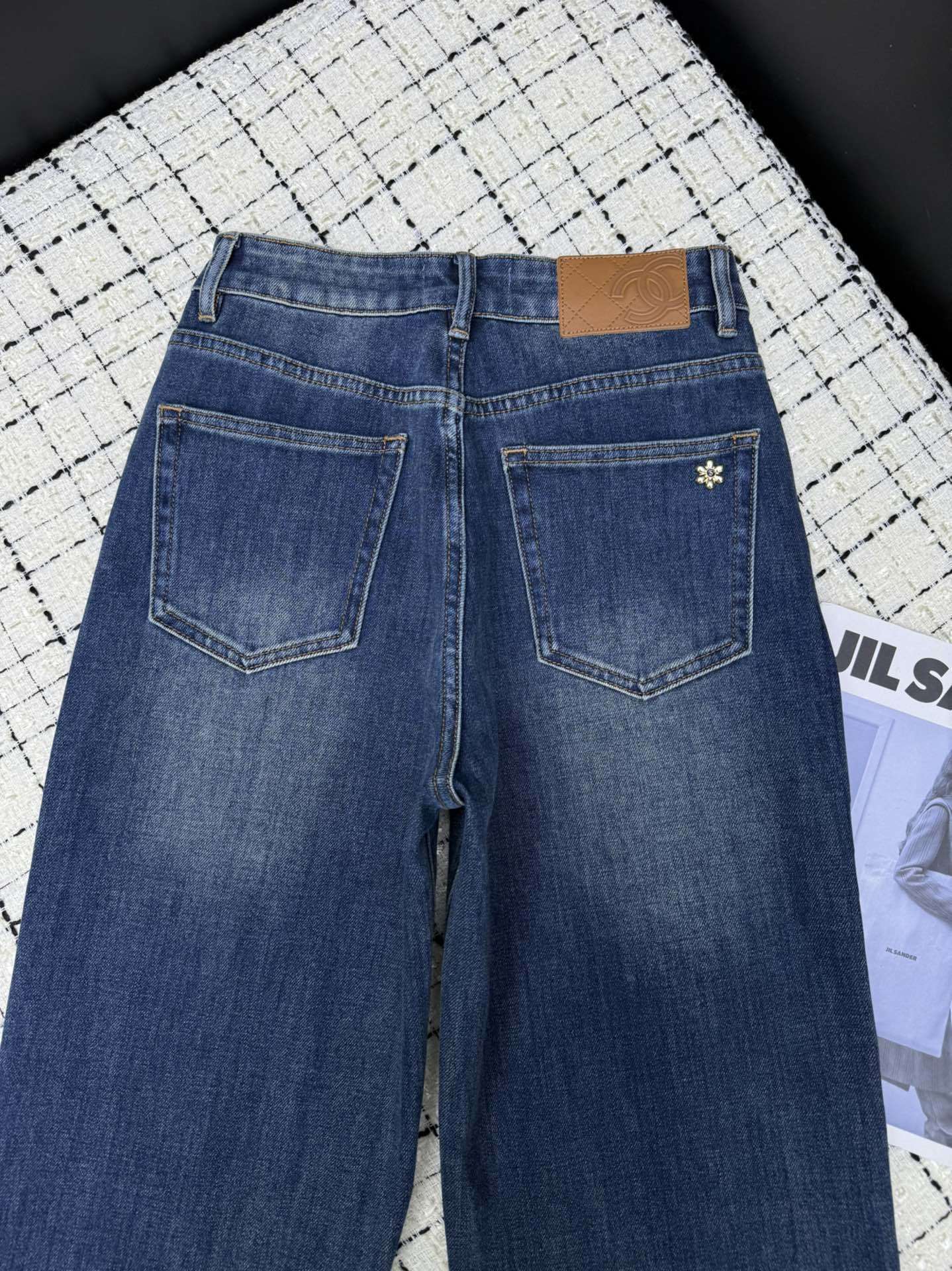 LOGO PRINT WIDE LEG DENIM JEANS
