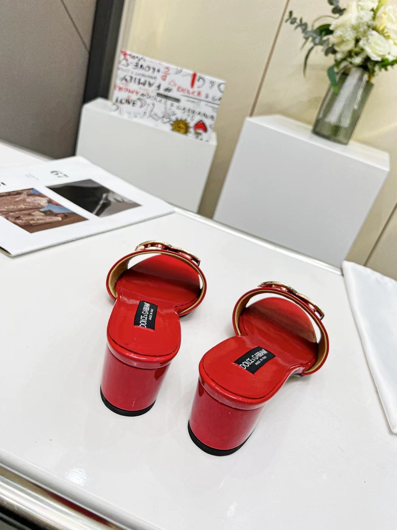 BLOCK HEEL SLIDES – RED GLOSS