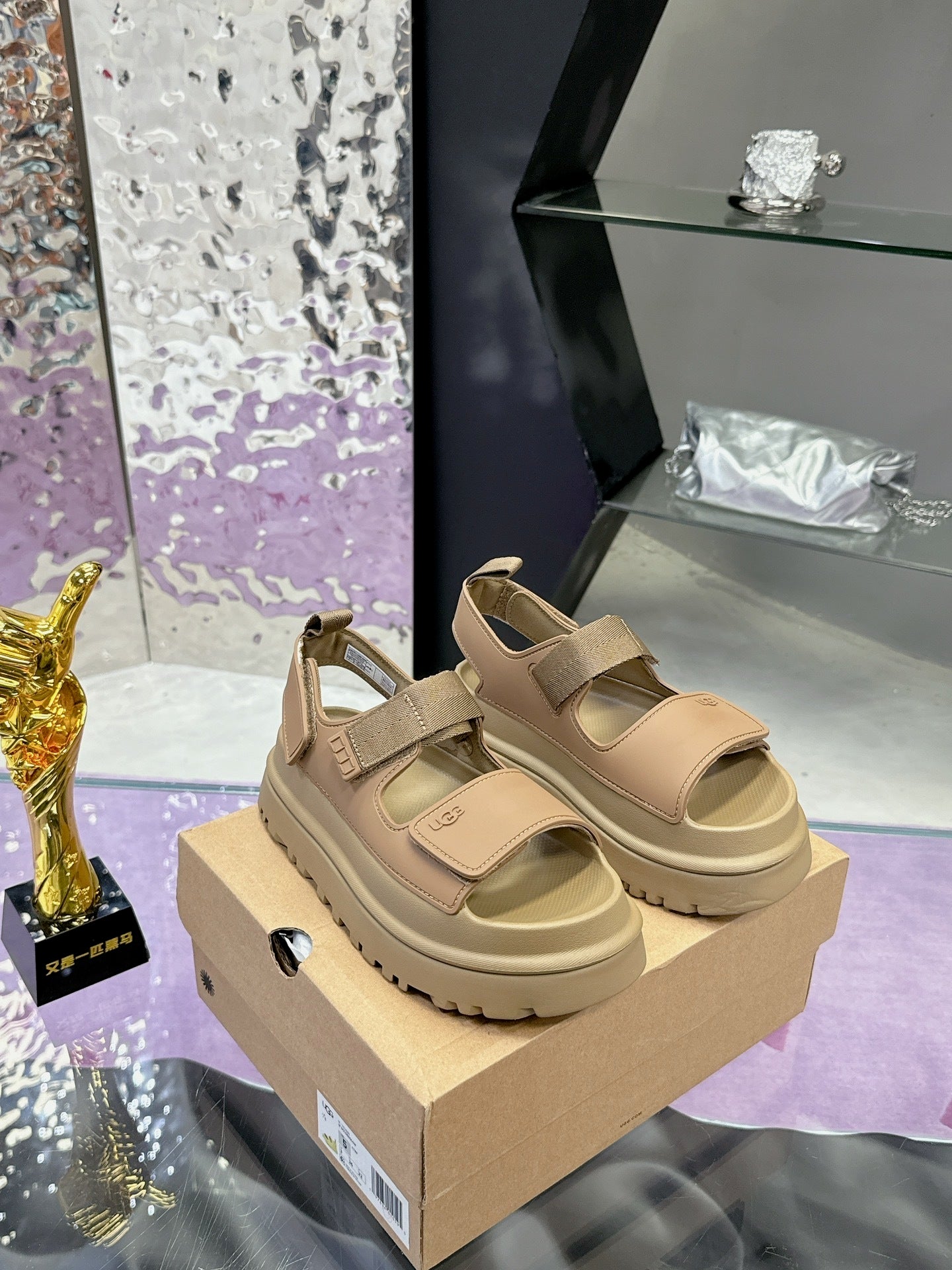 PLATFORM SANDALS – SAND