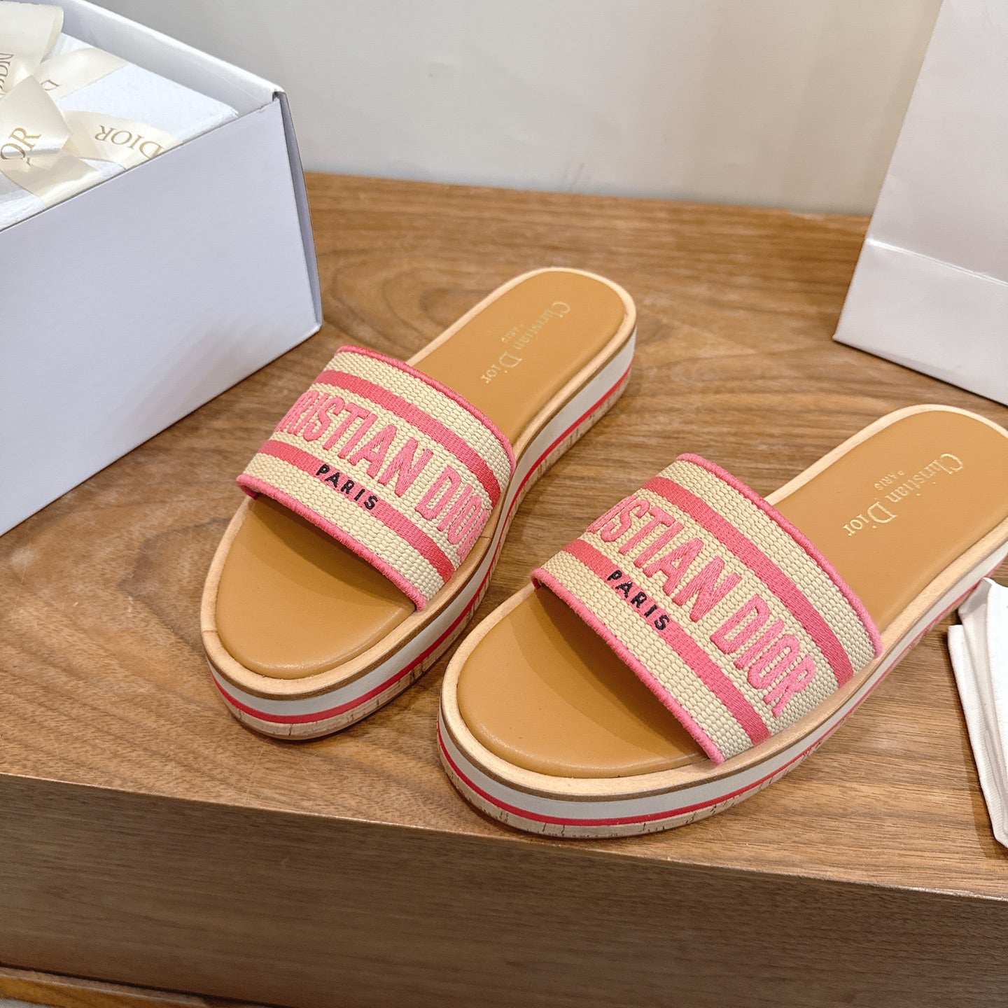 PINK LOGO STRAP PLATFORM SLIDE SANDALS