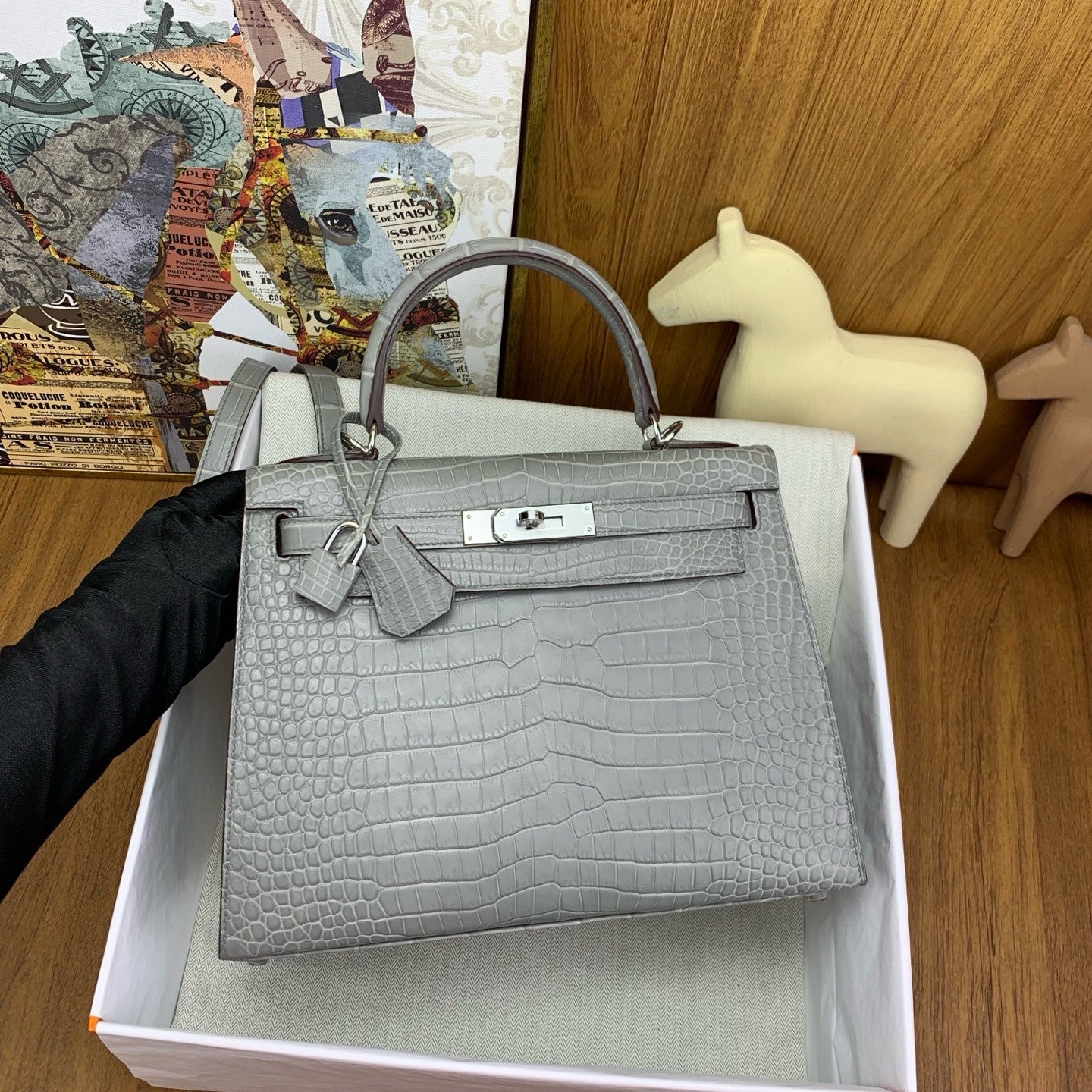 LUXURY GREY CROCODILE EMBOSSED LEATHER TOP HANDLE BAG