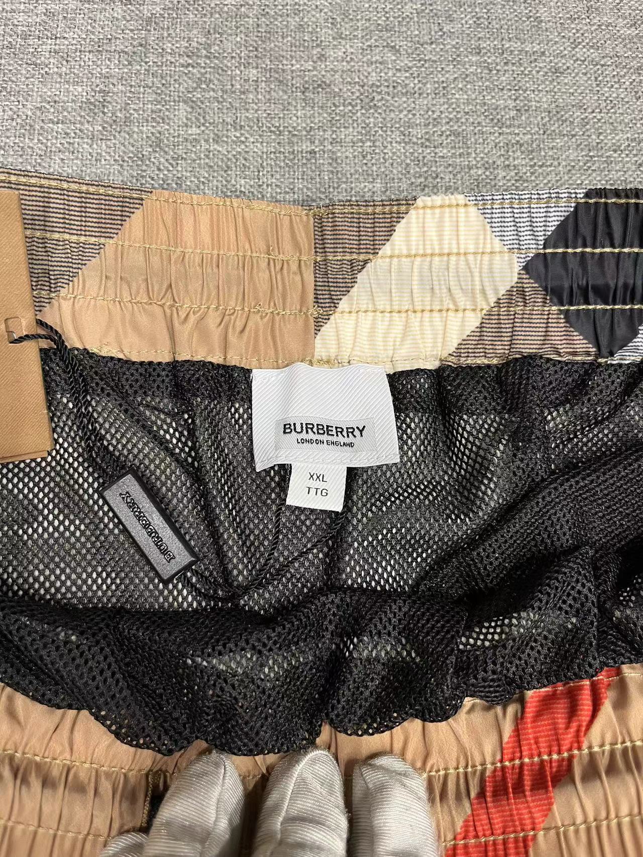 CLASSIC CHECK SWIM SHORTS