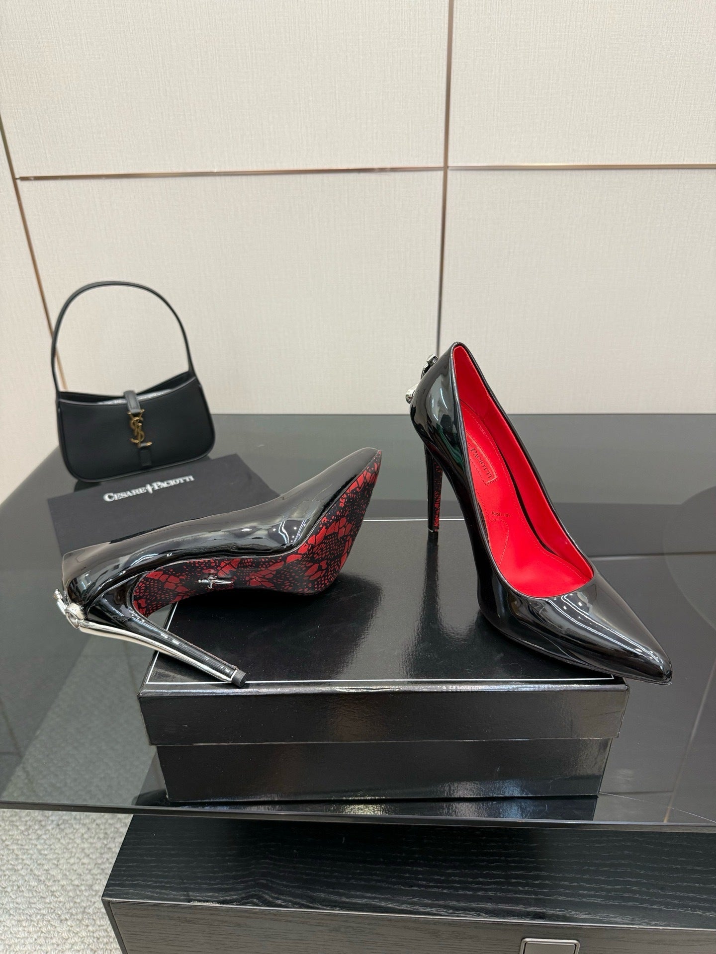 METALLIC DAGGER STILETTO PUMPS – BLACK PATENT EDITION