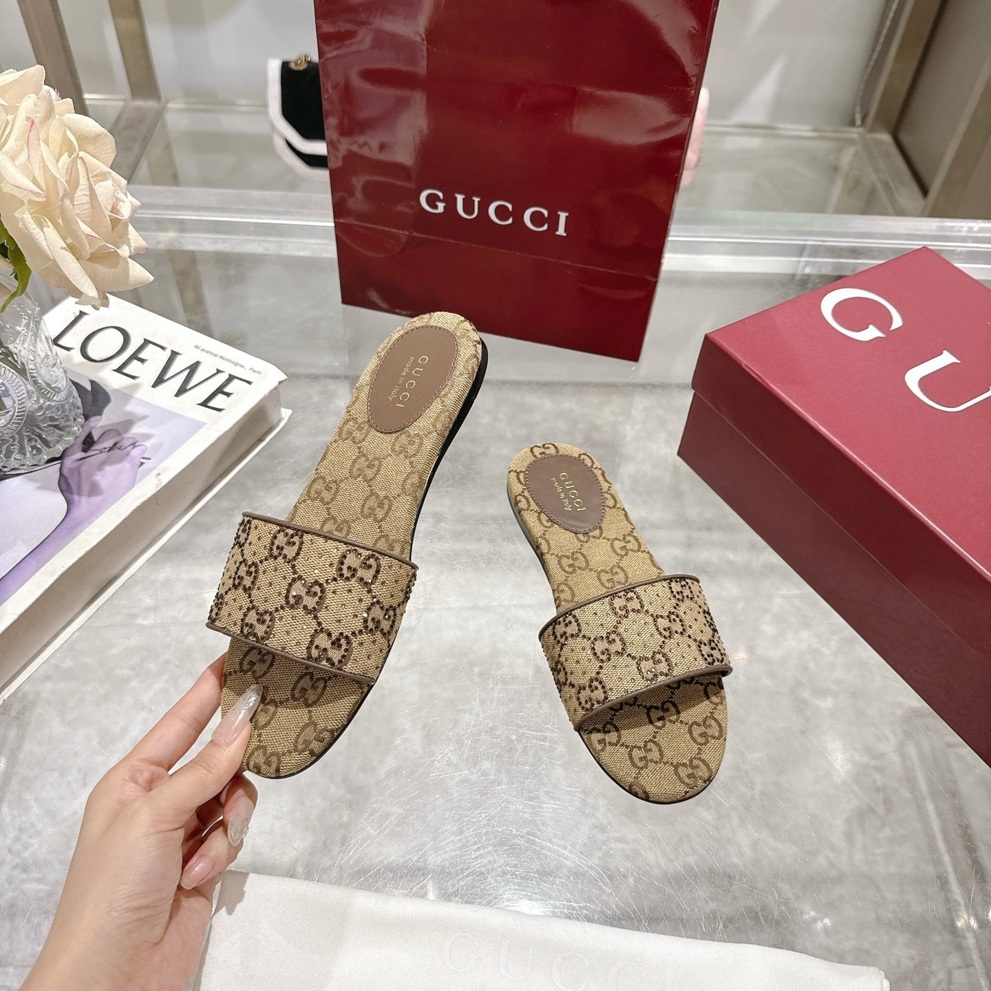 BEIGE PATTERNED SLIDE SANDALS