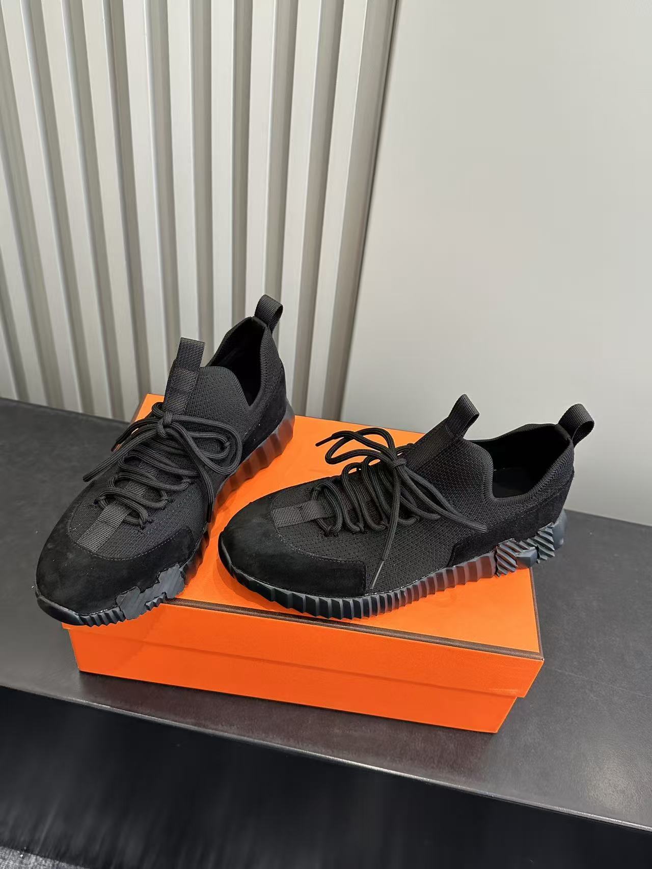 BLACK TECH-KNIT SNEAKERS WITH SUEDE PANELS & SCULPTED SOLE