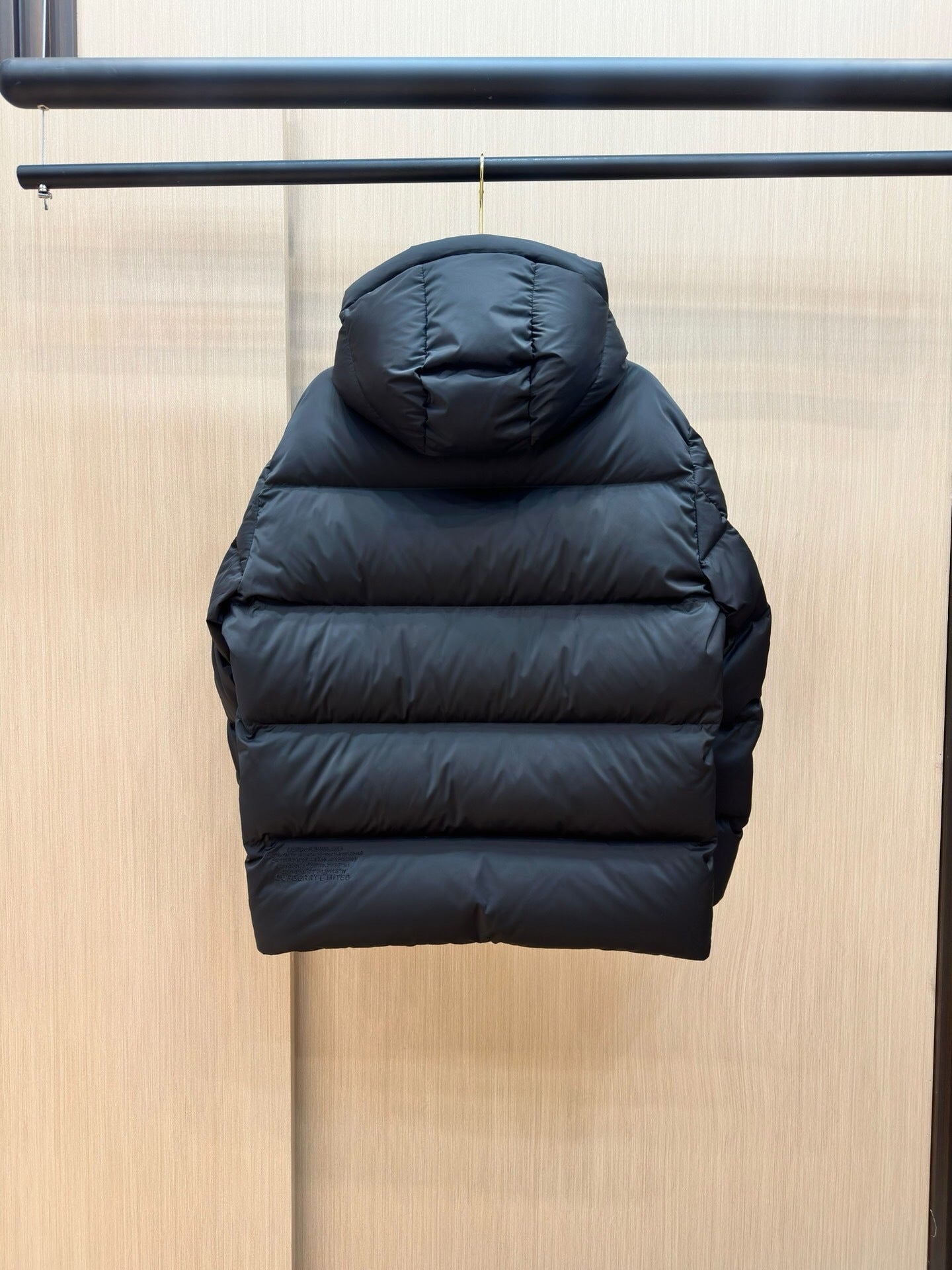 CLASSIC QUILTED HOODED PUFFER JACKET
