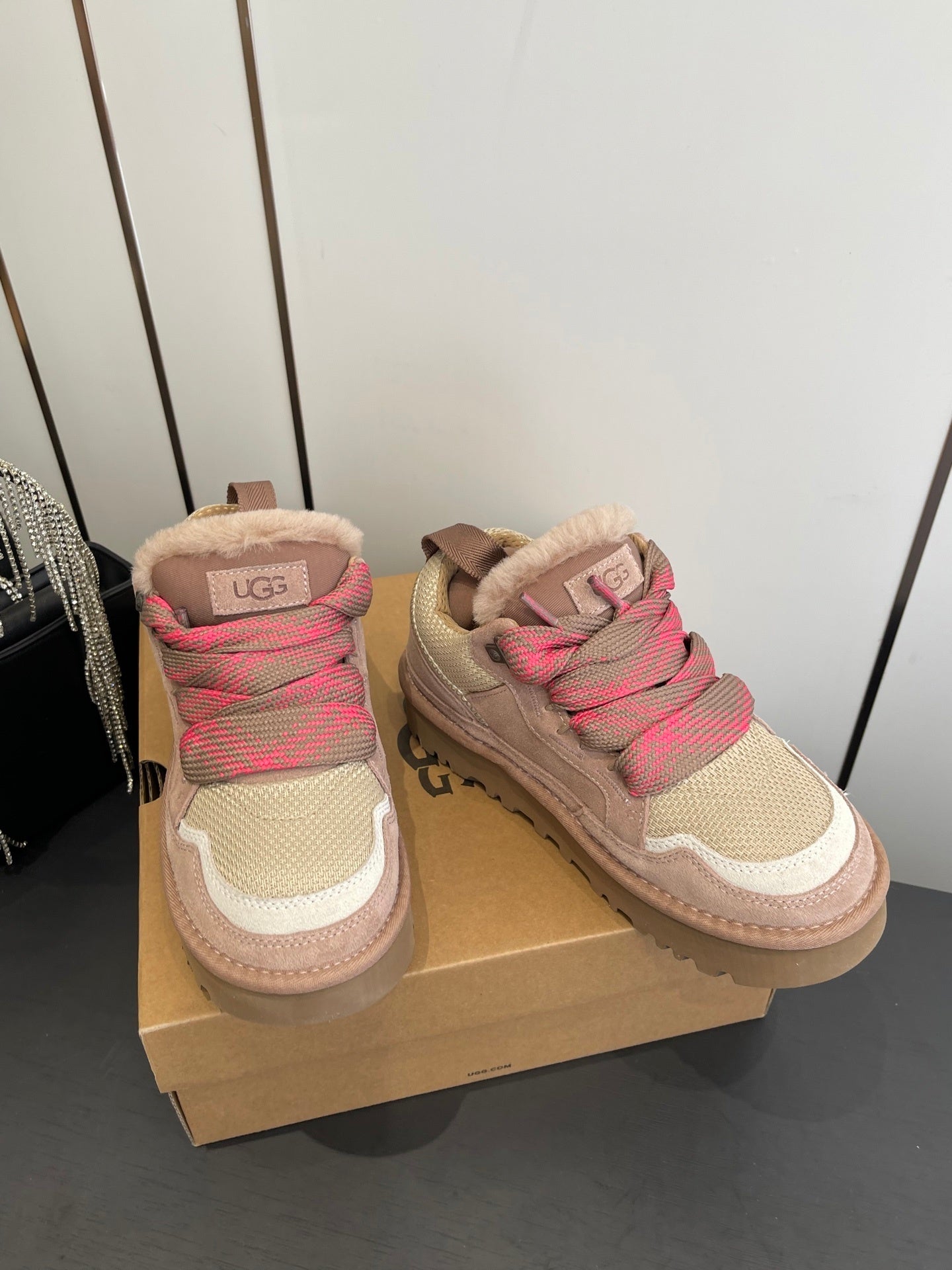 COZY PLATFORM SNEAKERS