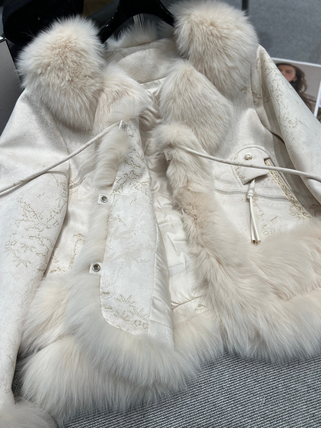 IVORY JACQUARD PUFFER JACKET WITH LUXURY FUR TRIM