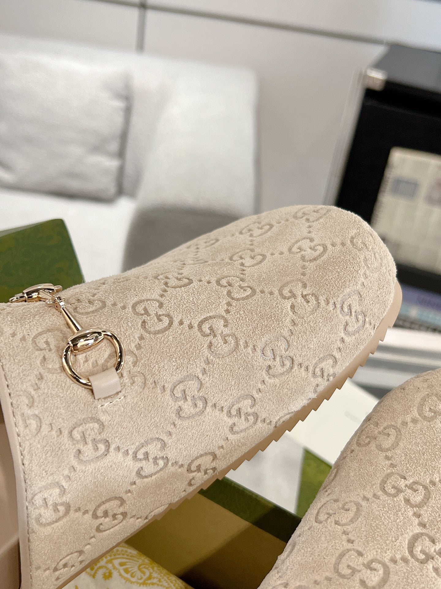 CREAM EMBOSSED MULE SLIDES