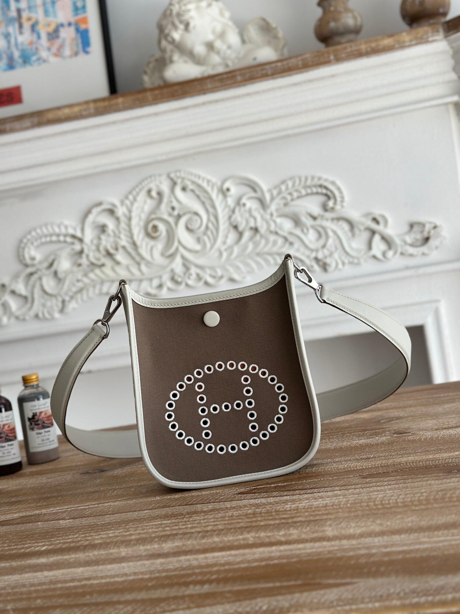 MINIMAL CROSSBODY SHOULDER BAG