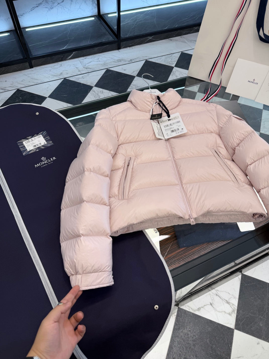 LUXURY QUILTED PUFFER DOWN JACKET