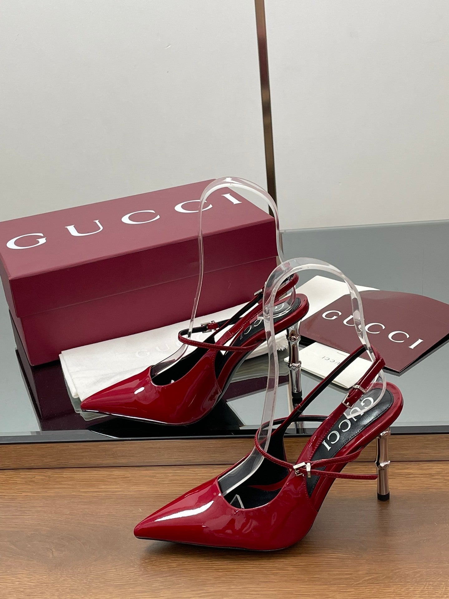 RED PATENT POINTED TOE SLINGBACK HEELS WITH METALLIC HEEL