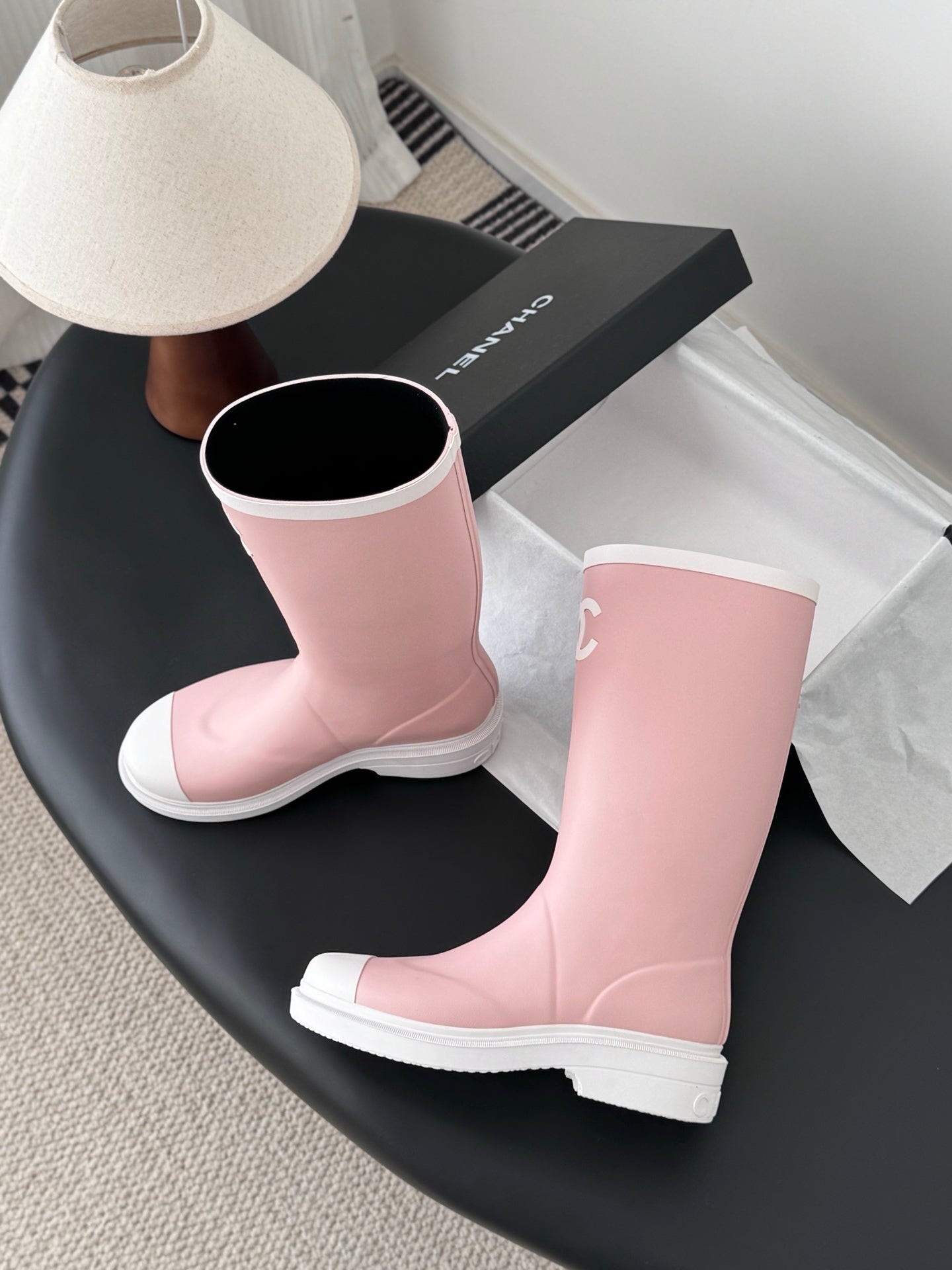 PASTEL PINK LOGO RUBBER BOOTS