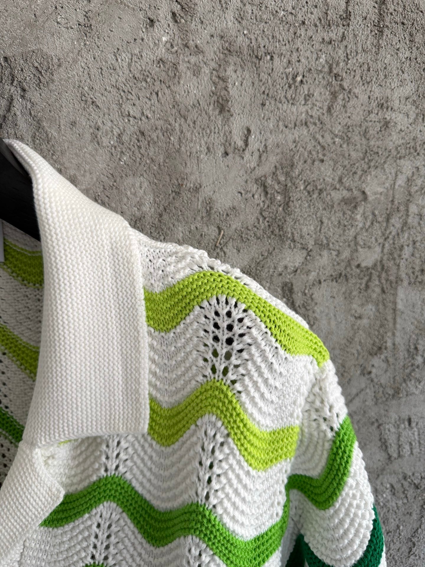 WAVE KNIT SHORT-SLEEVE SHIRT & SHORTS SET