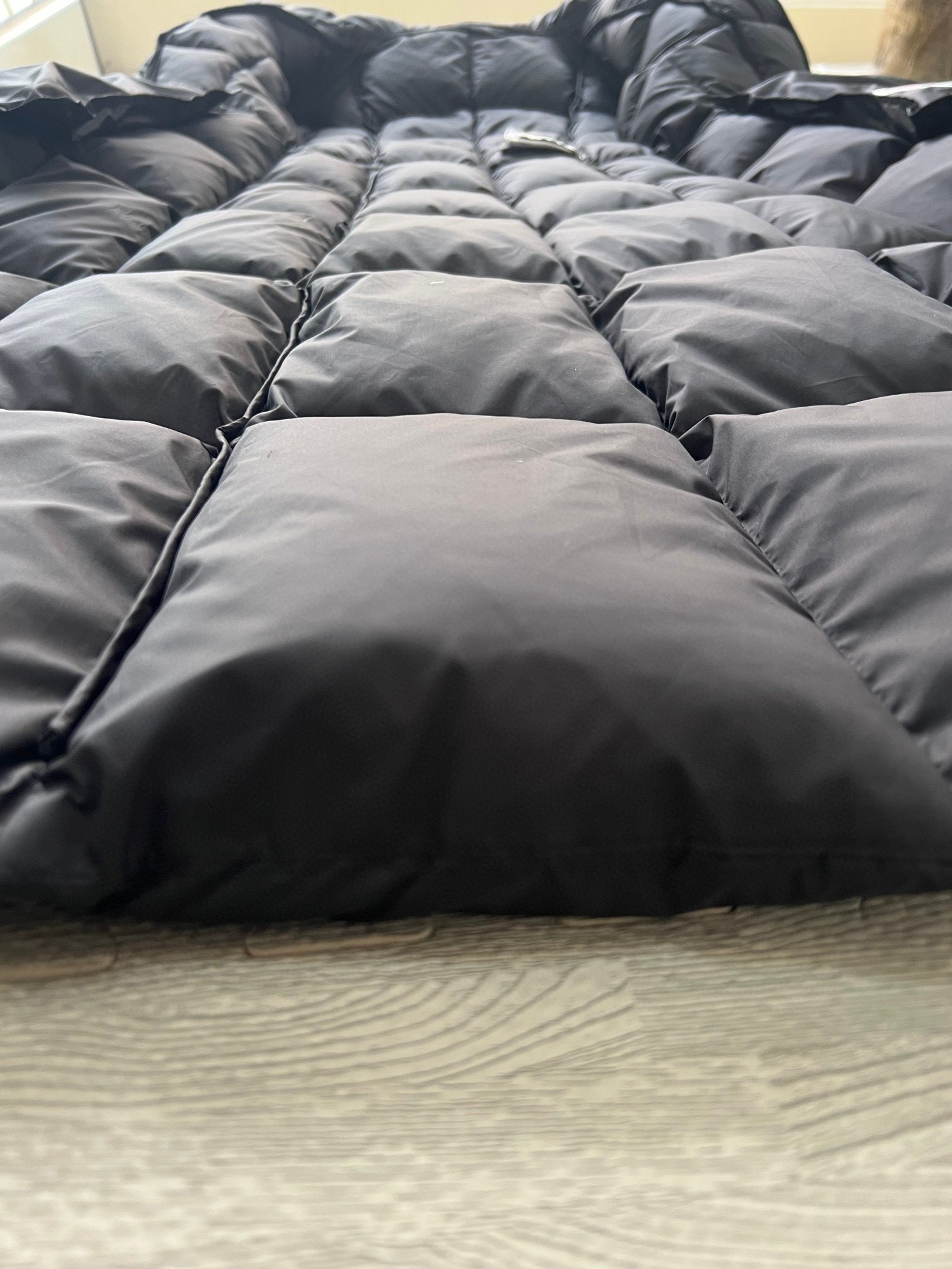 WOMEN’S LONG PADDED HOODED WINTER COAT