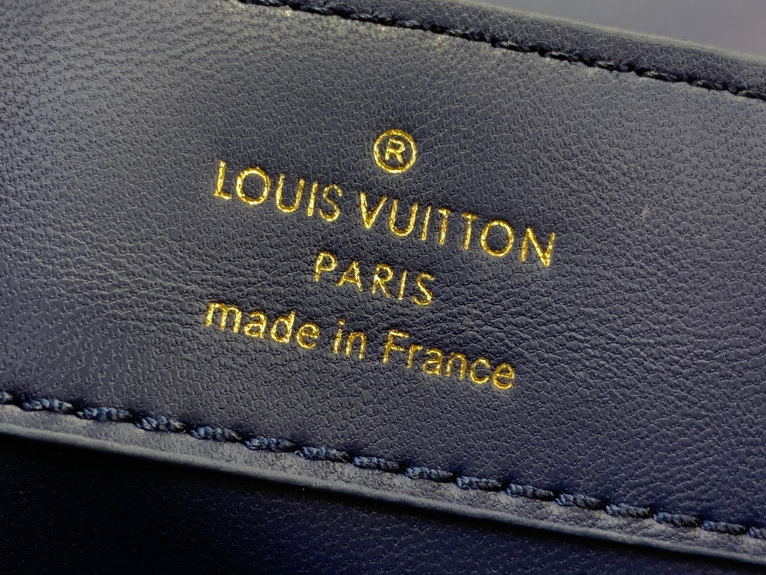 QUILTED TOP HANDLE BAG